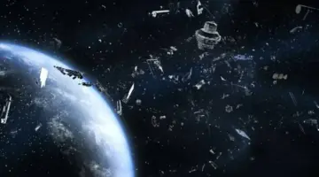 33 ألف جسم فضائي يدور حول الأرض